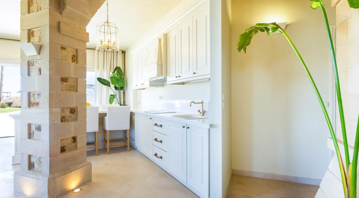 Beachfront Mansion for Sale in Crete Greece 13