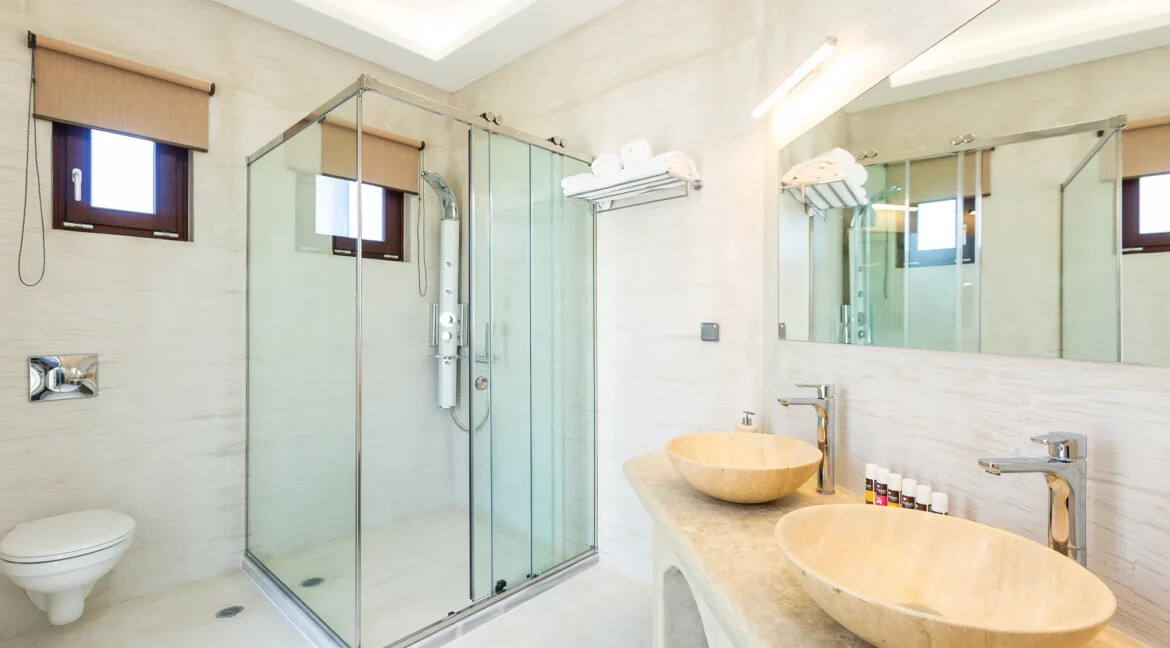 Beachfront Mansion for Sale in Crete Greece 3