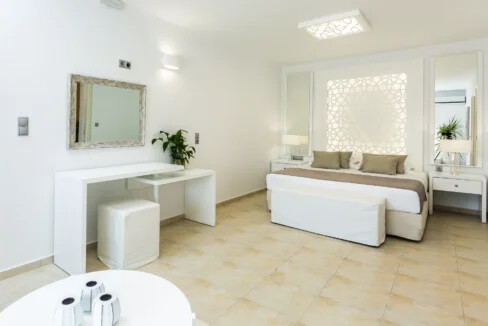 Beachfront Mansion for Sale in Crete Greece 5