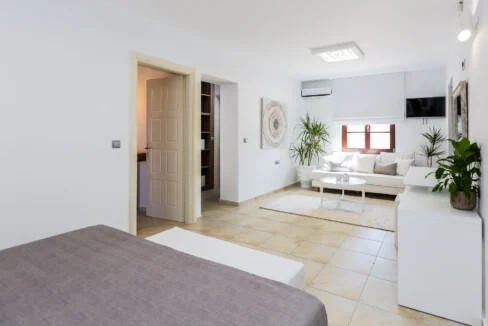 Beachfront Mansion for Sale in Crete Greece 9