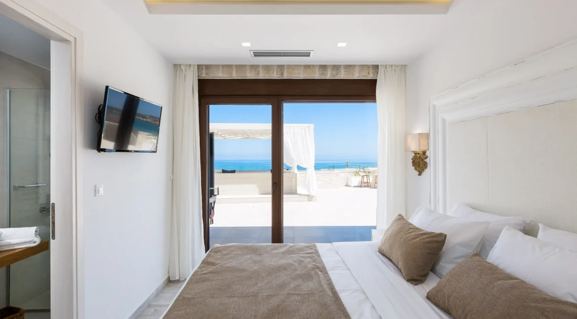Beachfront Villa with Direct Access To The Beach, Rethymno, Crete Greece 11