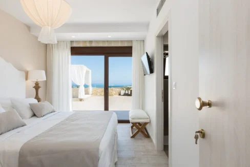 Beachfront Villa with Direct Access To The Beach, Rethymno, Crete Greece 15