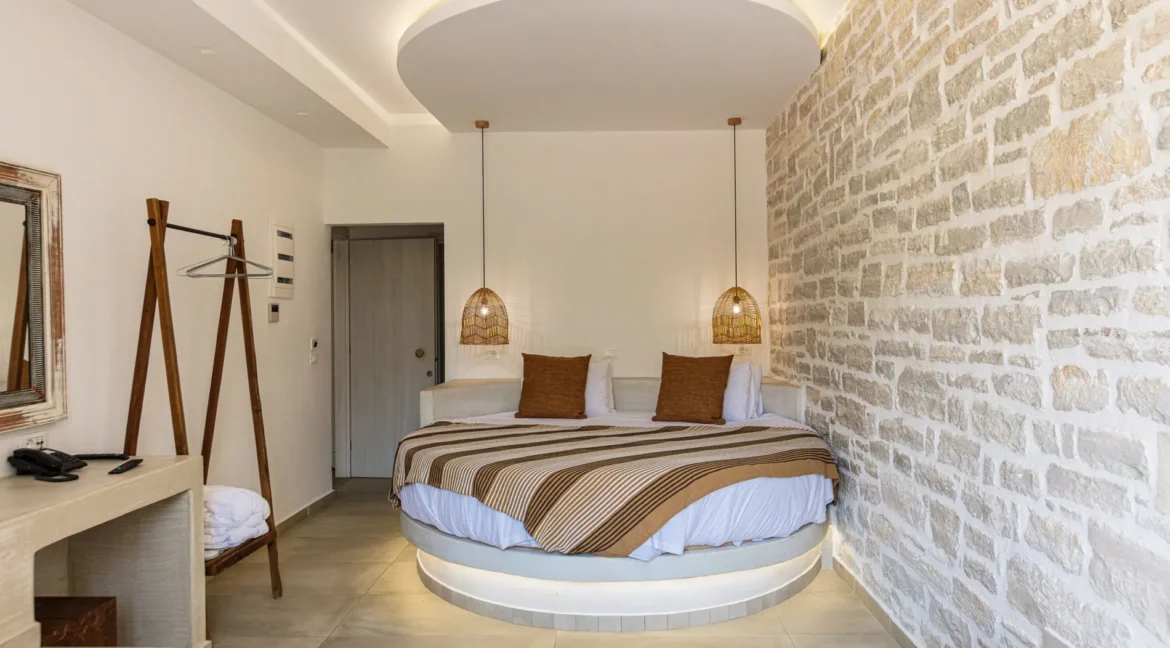 Beachfront Villa with Direct Access To The Beach, Rethymno, Crete Greece 16