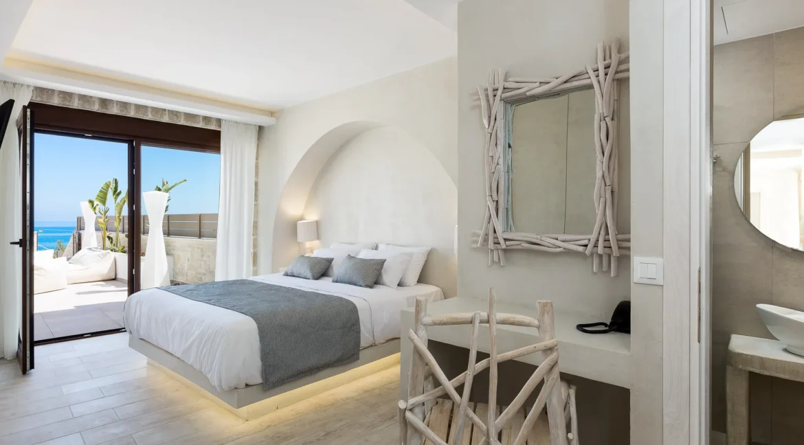 Beachfront Villa with Direct Access To The Beach, Rethymno, Crete Greece 23