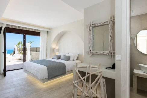 Beachfront Villa with Direct Access To The Beach, Rethymno, Crete Greece 23