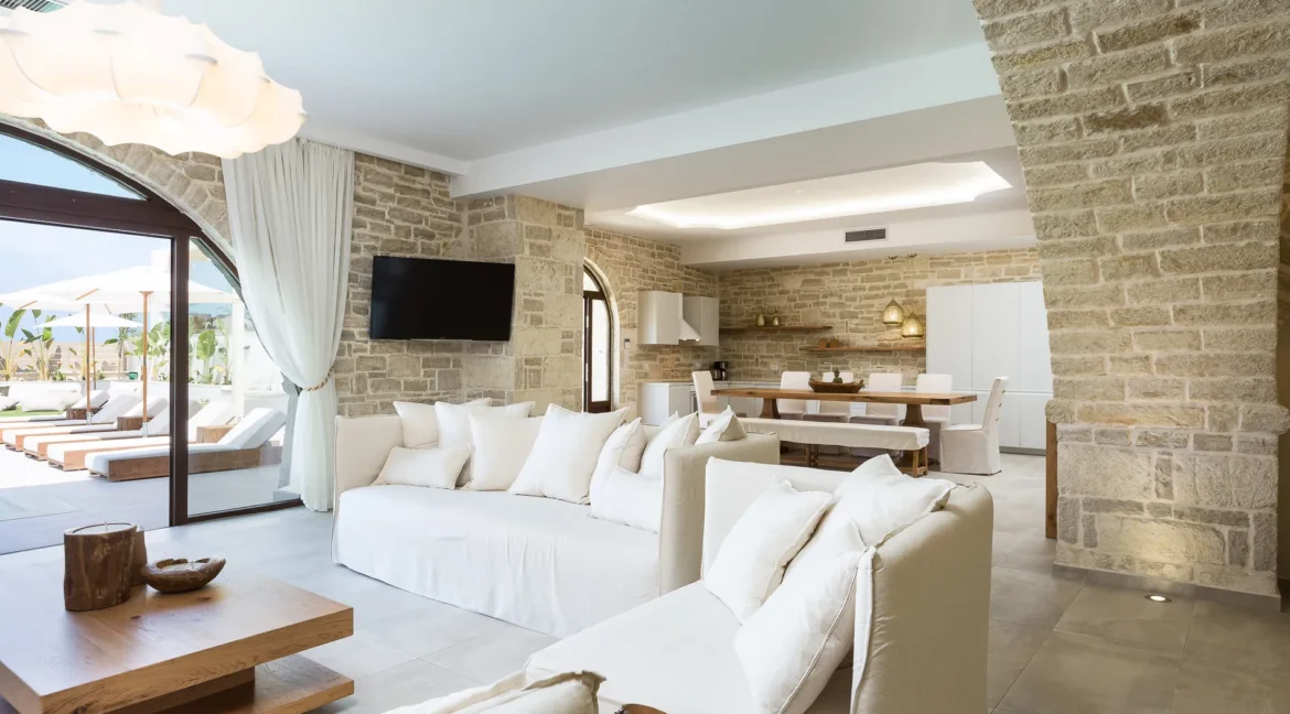Beachfront Villa with Direct Access To The Beach, Rethymno, Crete Greece 26