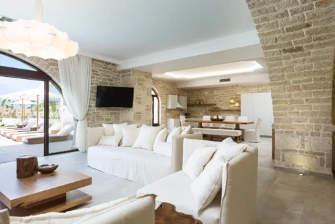 Beachfront Villa with Direct Access To The Beach, Rethymno, Crete Greece 26