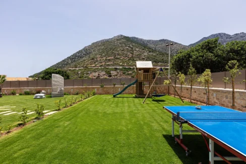 Beachfront Villa with Direct Access To The Beach, Rethymno, Crete Greece 3