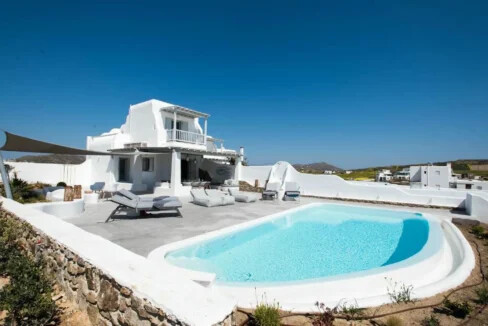 Beautiful Villa for Sale in Mykonos Elia 2
