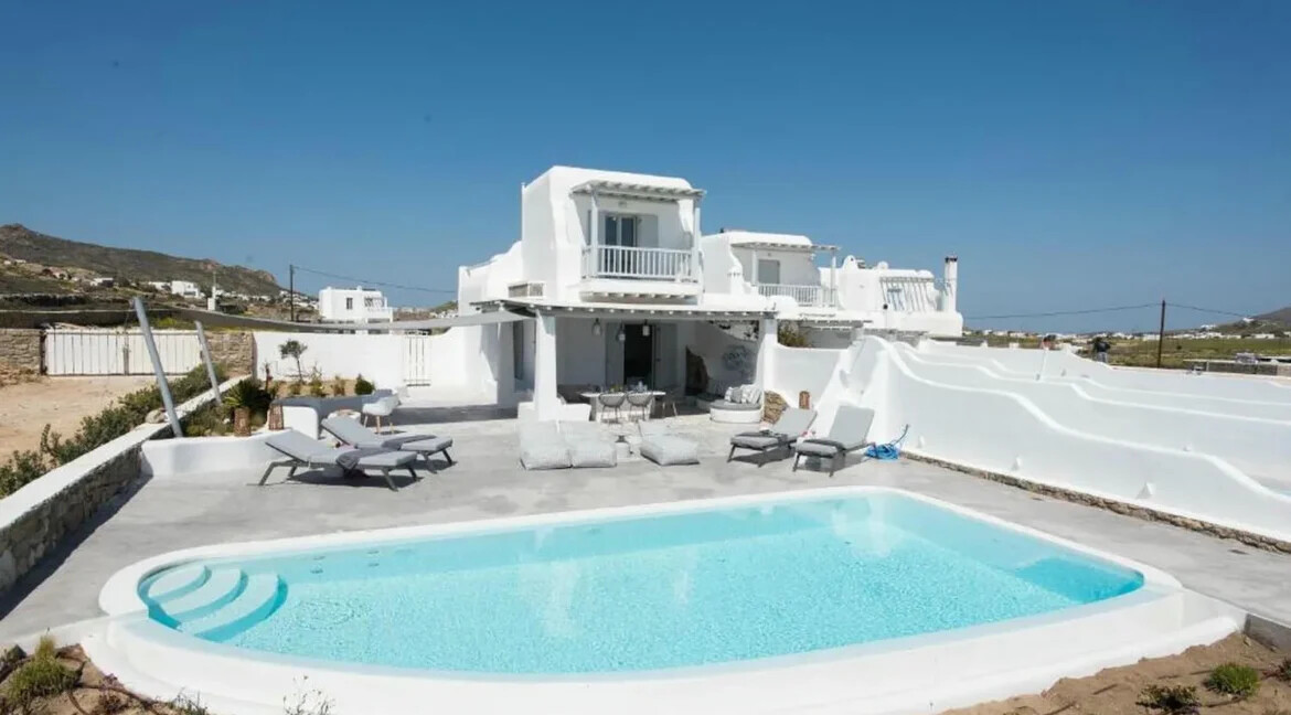 Beautiful Villa for Sale in Mykonos Elia