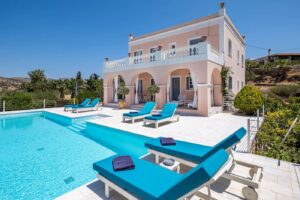 Beautiful Villa in Syros Island for sale, Cyclades Greece