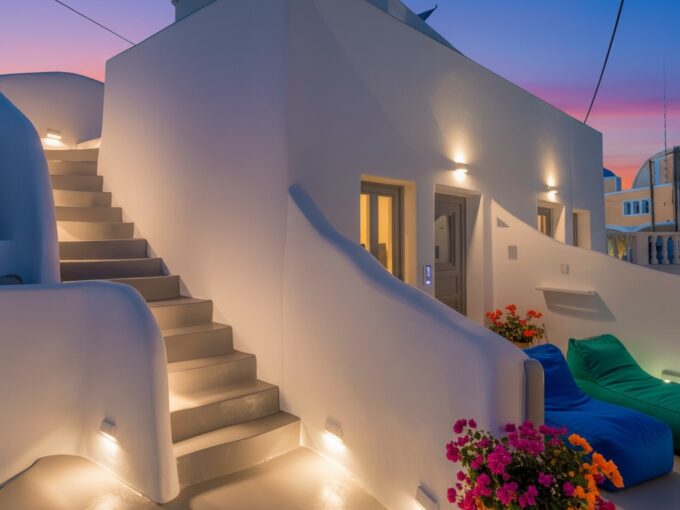 Boutique Residence & Suite for Sale Santorini – Fira
