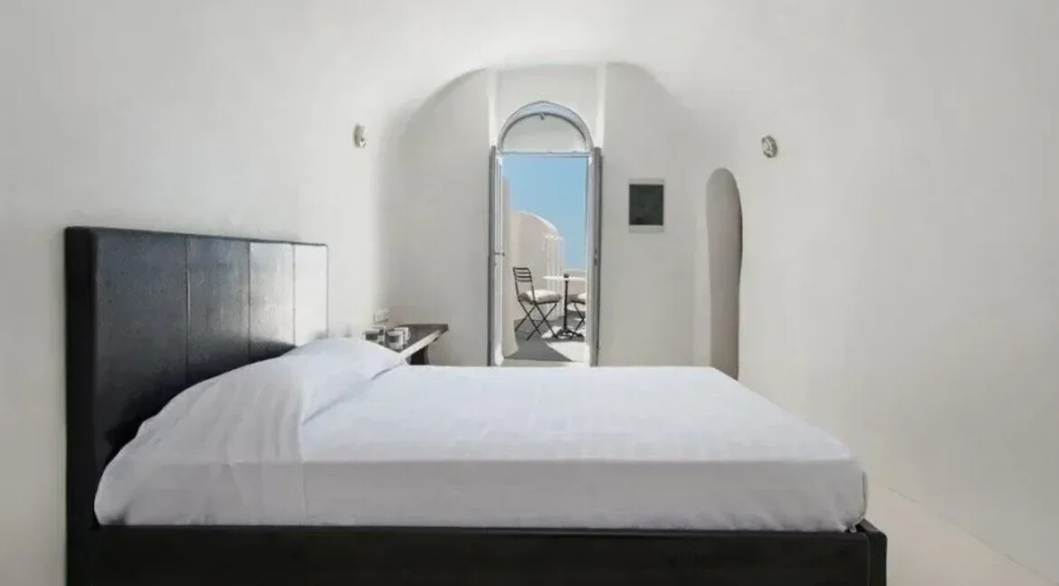 Cave House for Sale Oia Santorini Greece 3