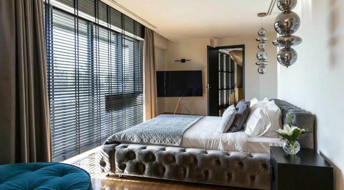 Exceptional Luxury Villa for Sale Glyfada Athens 25