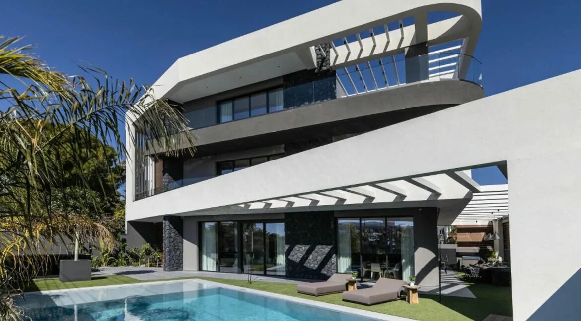 Exceptional Luxury Villa for Sale Glyfada Athens 33