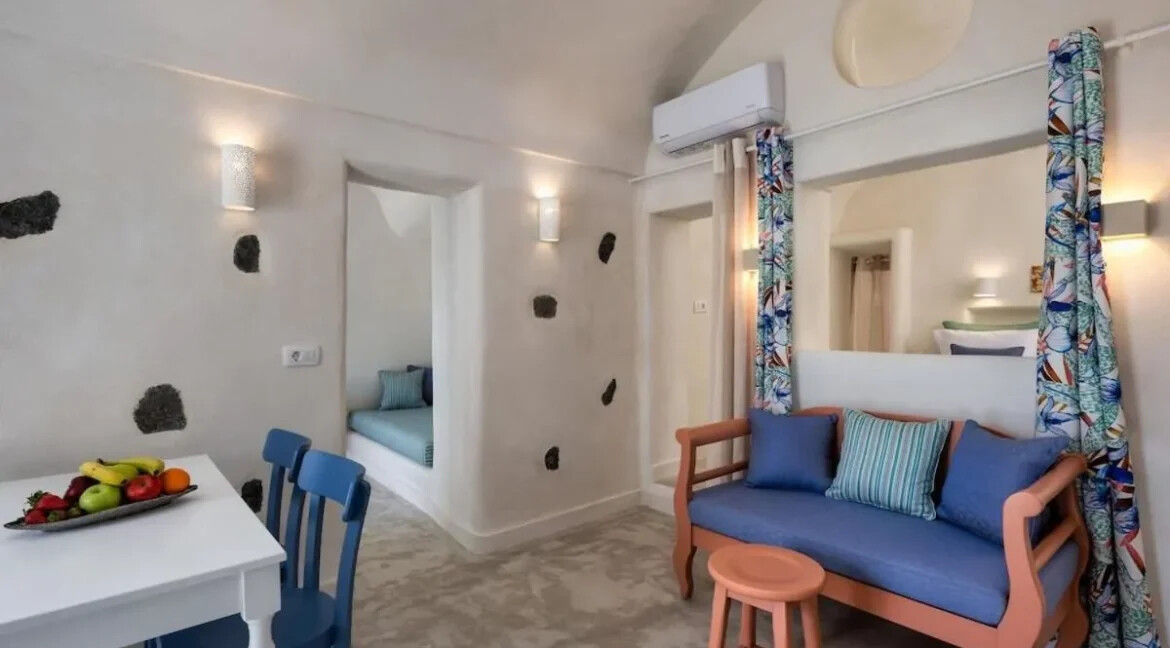 House for Sale Santorini Megalochori 4