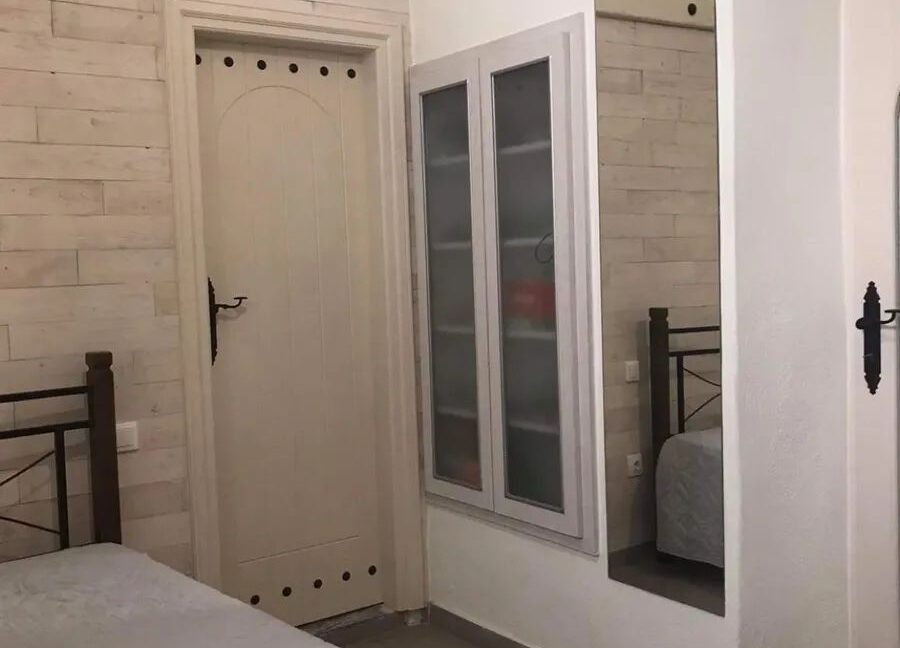 House for sale Santorini Emporio - 3 Apartments 11