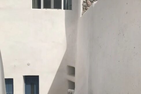 House for sale Santorini Emporio - 3 Apartments 17