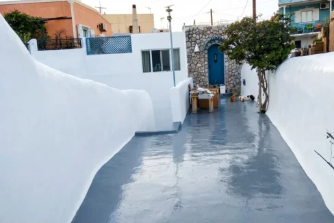 House for sale Santorini Emporio - 3 Apartments