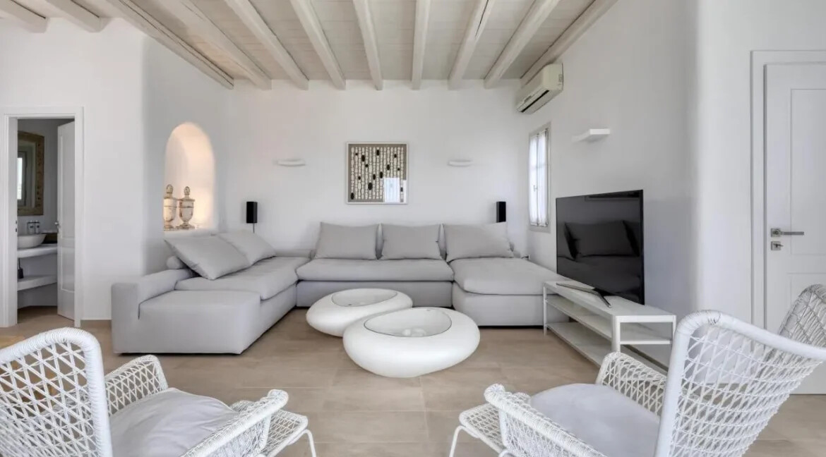 Luxurious Seaside Villa for Sale in Tinos Island Greece 16