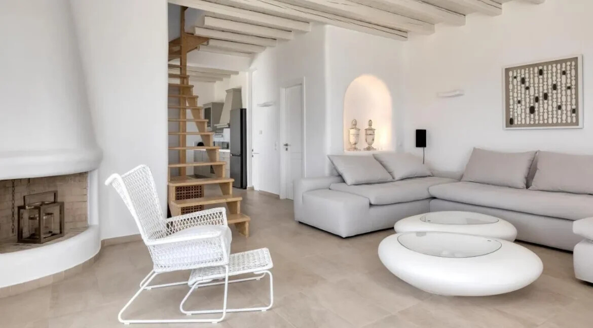 Luxurious Seaside Villa for Sale in Tinos Island Greece 17