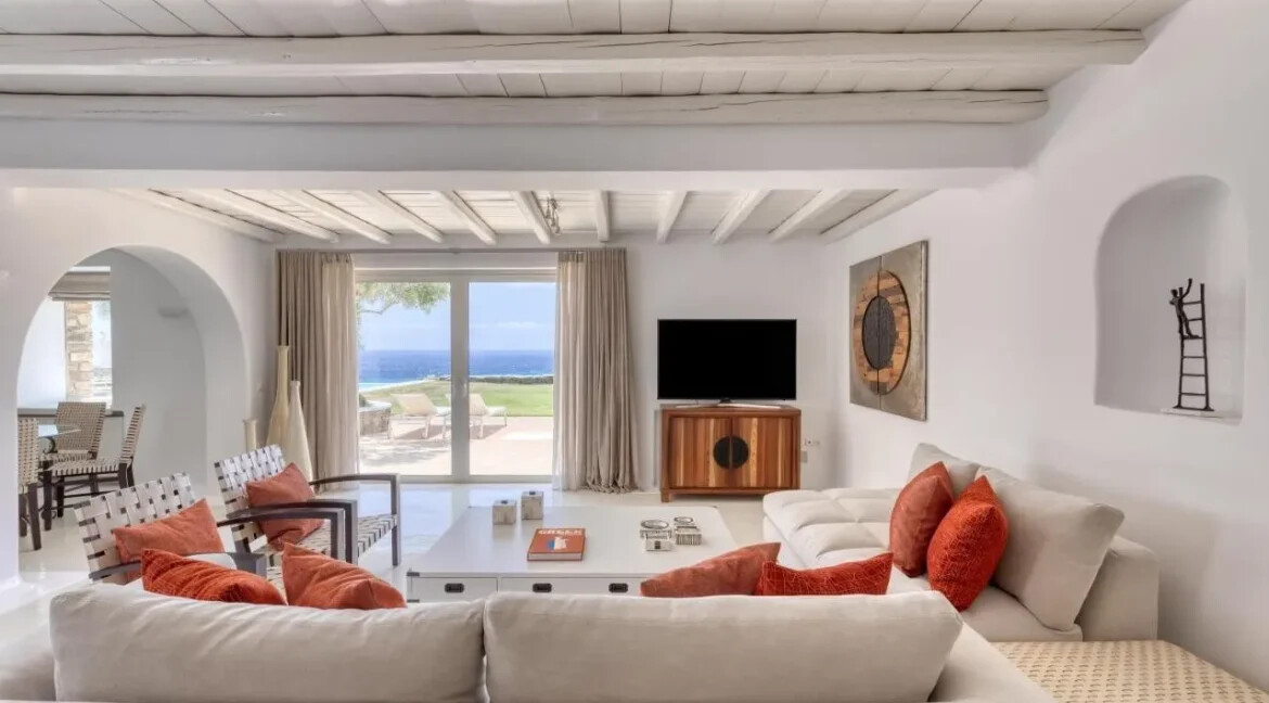 Luxurious Seaside Villa for Sale in Tinos Island Greece 33