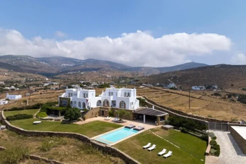 Luxurious Seaside Villa for Sale in Tinos Island Greece 37