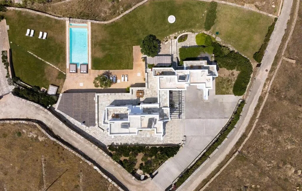 Luxurious Seaside Villa for Sale in Tinos Island Greece 4