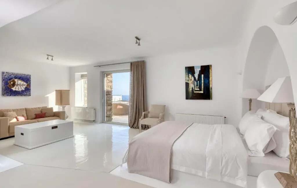 Luxurious Seaside Villa for Sale in Tinos Island Greece 8