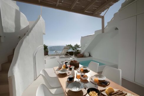 Luxurious Villa for Sale in Santorini, Fira 4