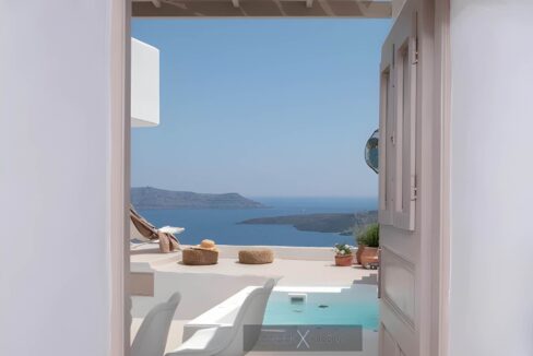 Luxurious Villa for Sale in Santorini, Fira 6