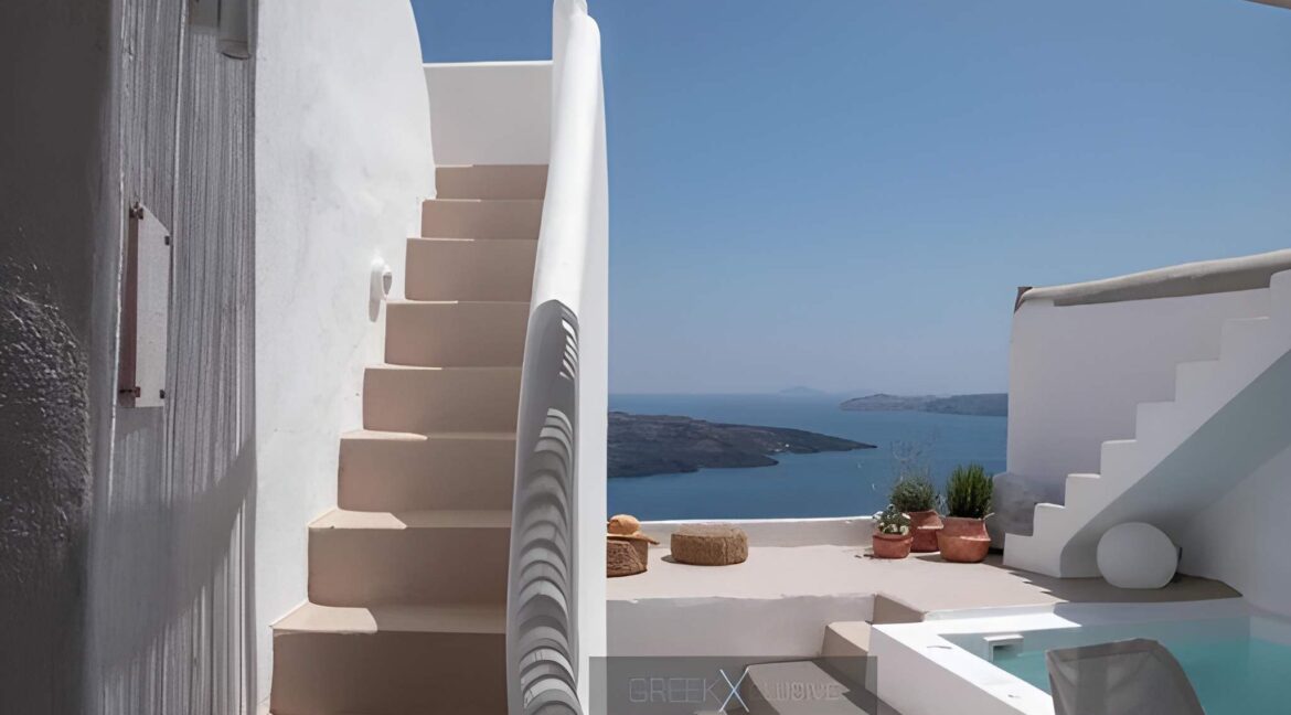 Luxurious Villa for Sale in Santorini, Fira 7
