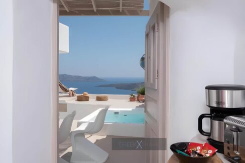 Luxurious Villa for Sale in Santorini, Fira 8