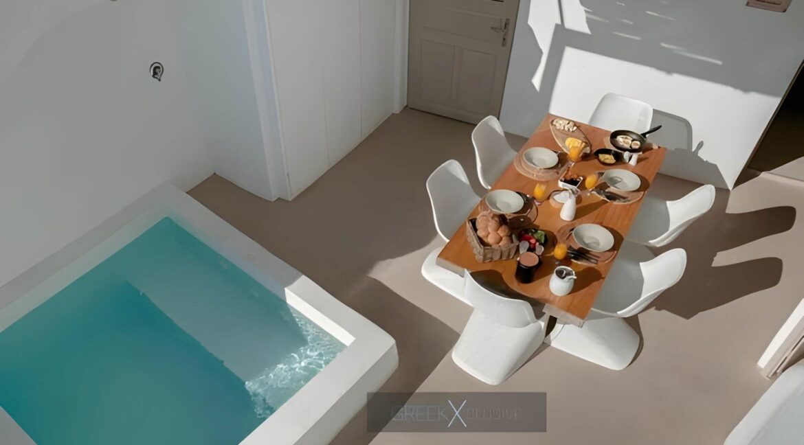 Luxurious Villa for Sale in Santorini, Fira 9