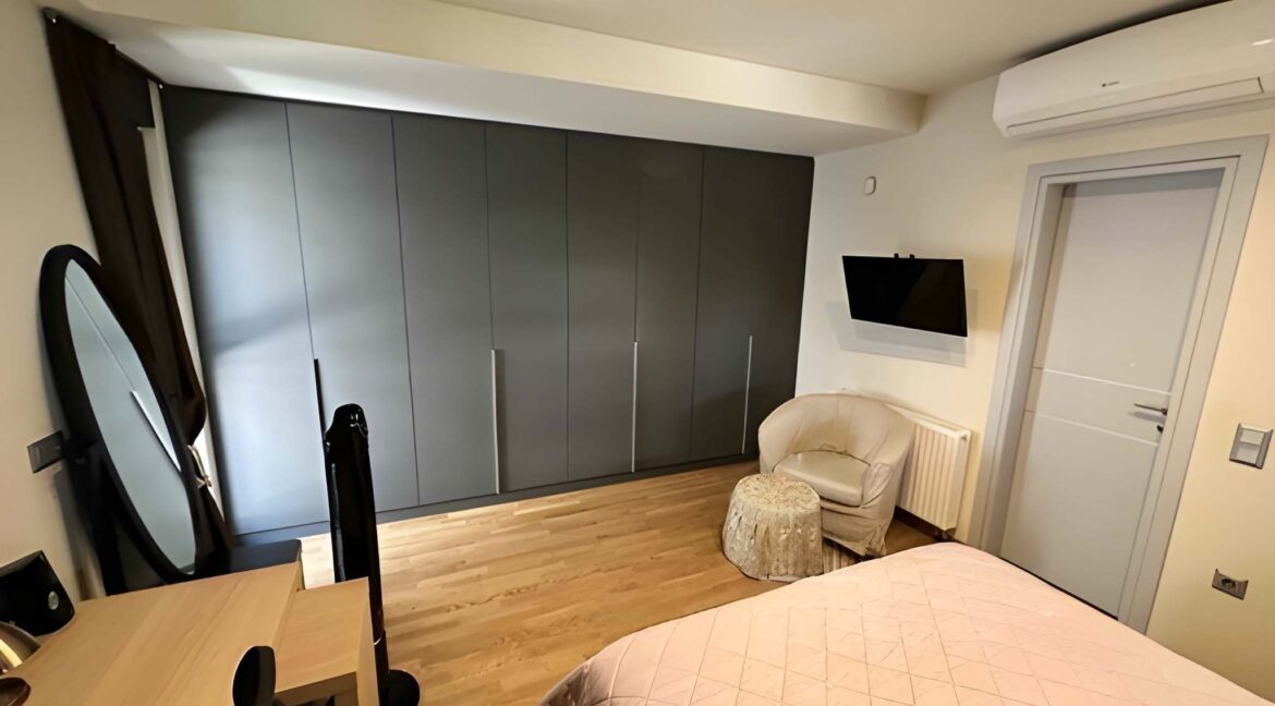 Luxury Maisonette for sale Glyfada in Athens 4