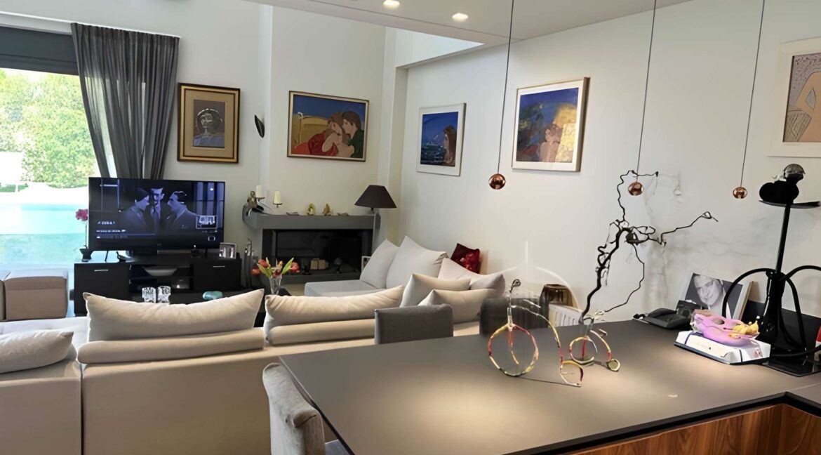 Luxury Maisonette for sale Glyfada in Athens 9