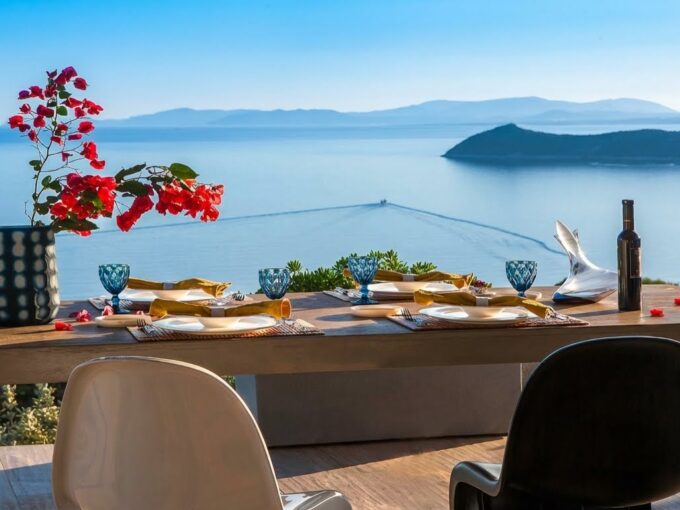 Luxury Villa in Attica Marathonas for sale, Schinias