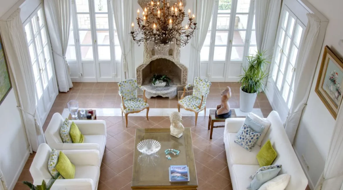 Mansion by the Sea in Elounda Crete for Sale 14
