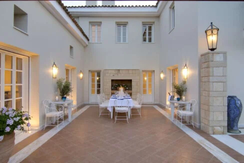 Mansion by the Sea in Elounda Crete for Sale 16