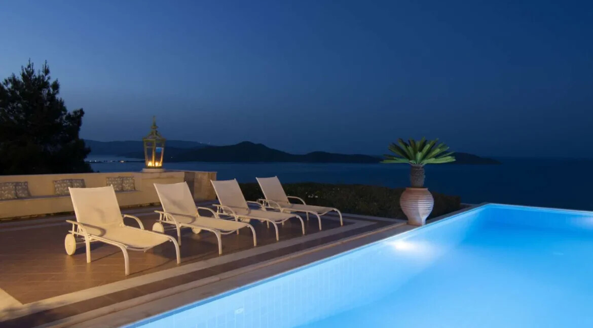 Mansion by the Sea in Elounda Crete for Sale 24