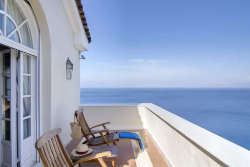 Mansion by the Sea in Elounda Crete for Sale 9