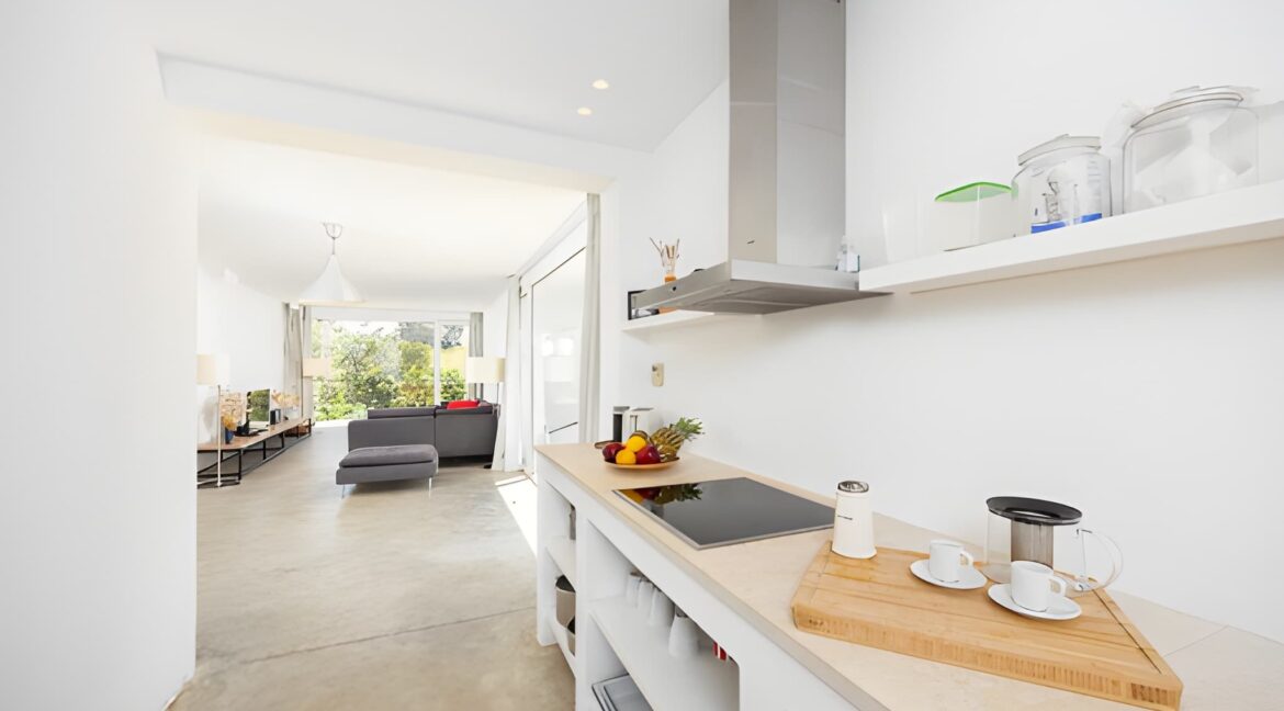 Minimal Sea-View Villa for Sale in Corfu, with Pool & Roof Terrace 9