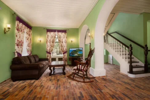 Prime Location Villa for Sale Corfu Town 18