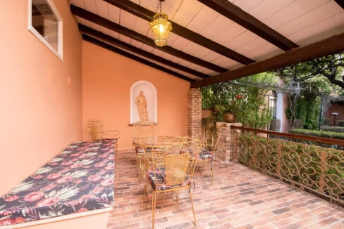 Prime Location Villa for Sale Corfu Town 3