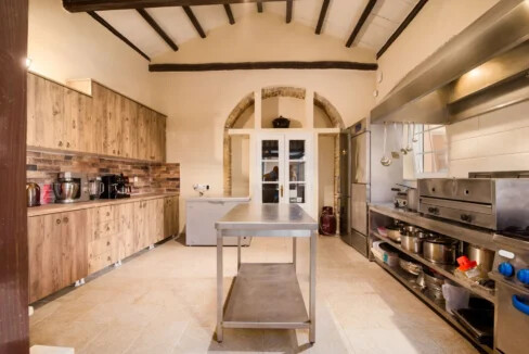 Prime Location Villa for Sale Corfu Town 7