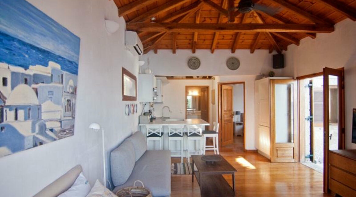 Seafront Cottage with Private Beach Access in Skiathos for sale 3