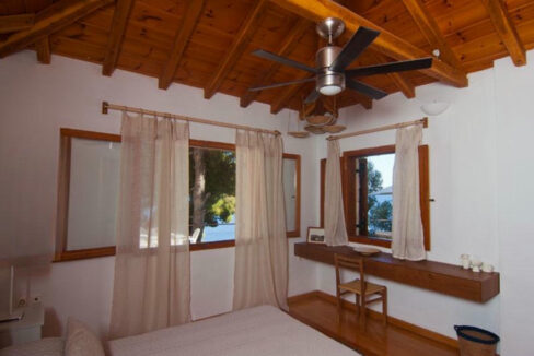 Seafront Cottage with Private Beach Access in Skiathos for sale 5