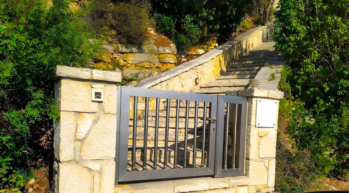 Seafront Villa for Sale in Meganisi Lefkada 6