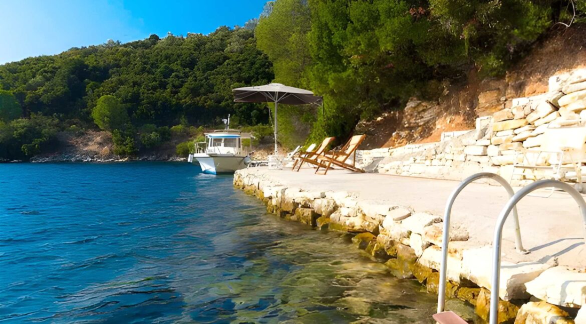 Seafront Villa for Sale in Meganisi Lefkada 8