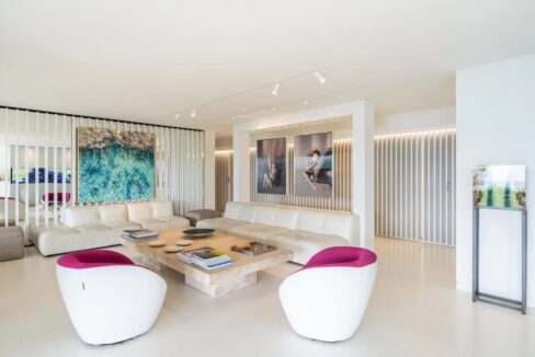 Seafront Villa in Athens for sale with Private Beach 2